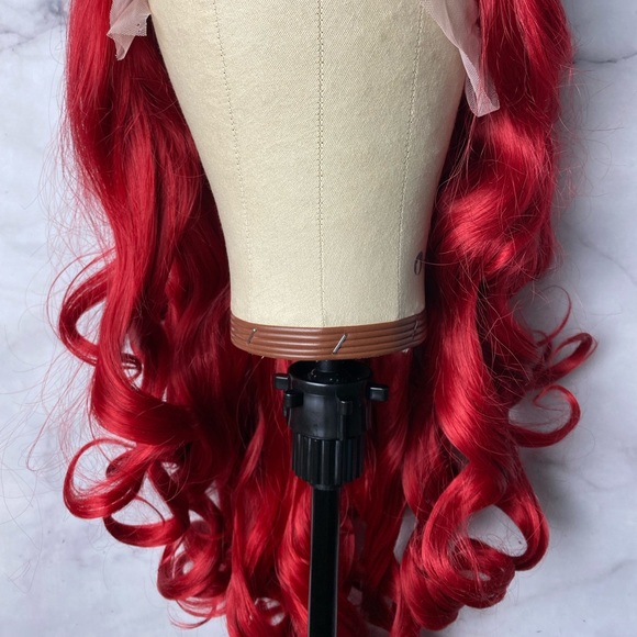 Red Curly Lace Wig - Picture 8 of 12